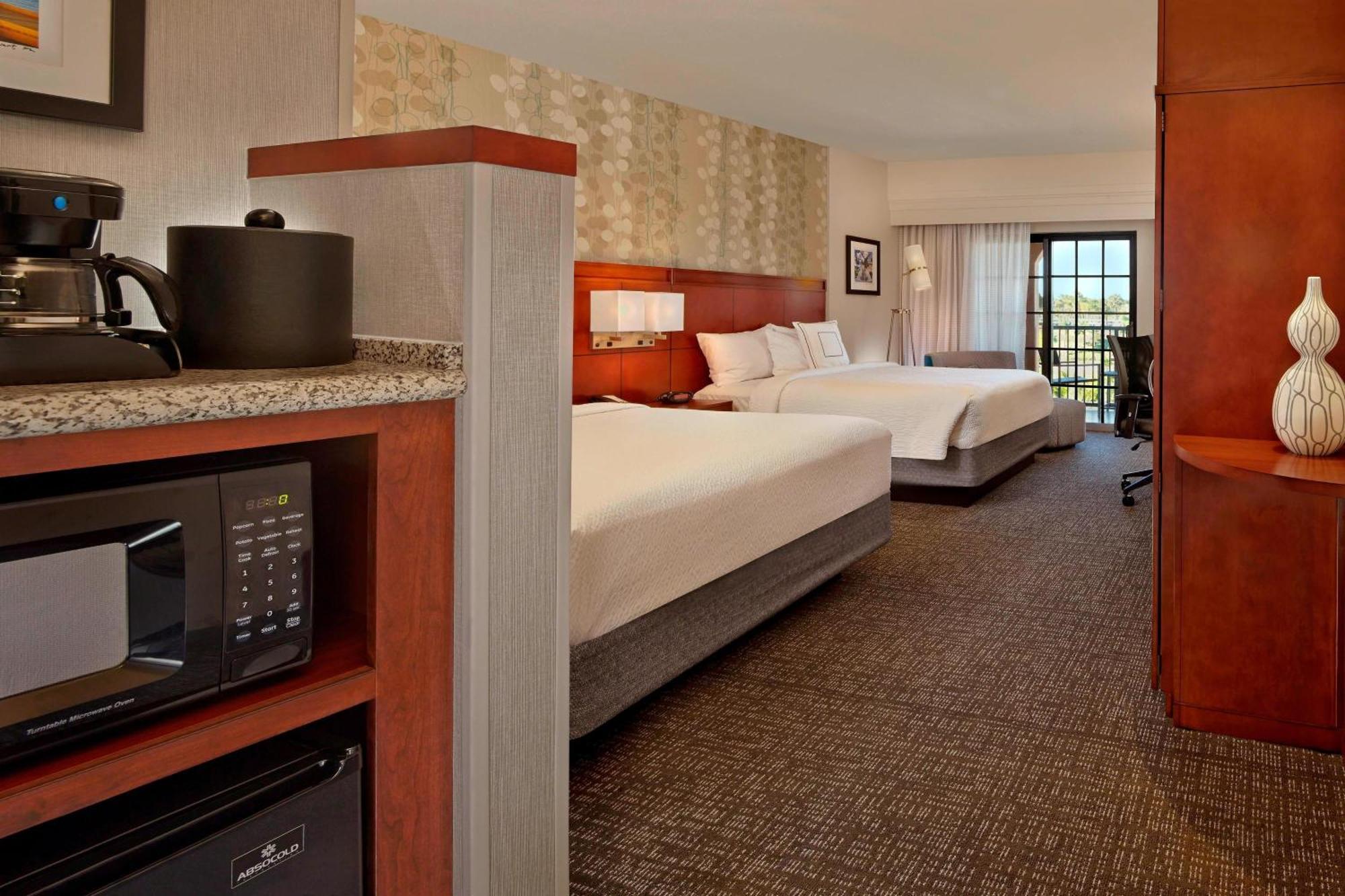 Hotel Courtyard By Marriott Stuart